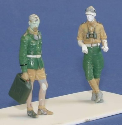 CMK F35187 DAK tank crew (2 fig. ) 1/35