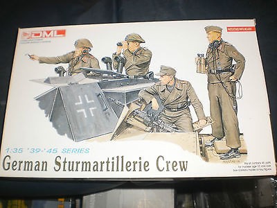 Dragon 6029 1/35 Германский экипаж штурмового орудия (1940–45)