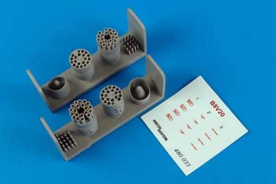 Aerobonus 480033 B8V20 Russian rocket launcher 1/48