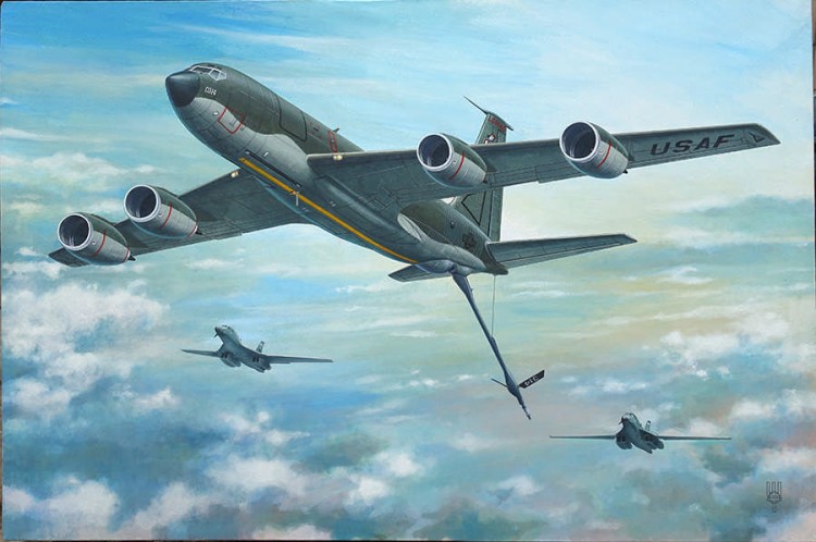 Roden 350 1/144 Boeing KC-135 (2x camo) 1/144