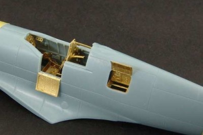 Brengun BRL72028 Spitfire LF Mk.IX e (Sword72050) 1/72