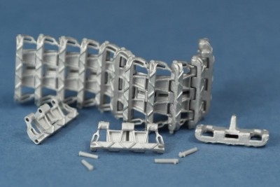 Master Club MTL-35011 Tracks for Pz.Kpfw.IV , StuG III 1943 - 45 &quot;V&quot;, solid horne 1/35