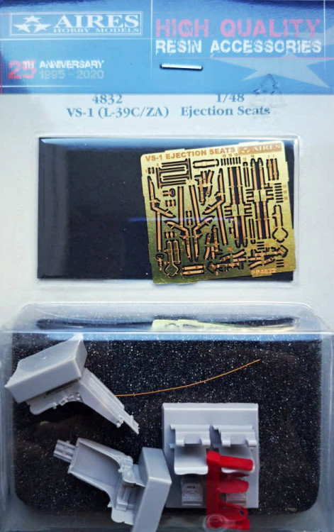 Aires 4832 VS-1 (L-39C/ZA) ejection seats 1/48