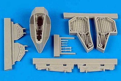 Aires 4475 F-84F Thunderstreak wheel bay 1/48