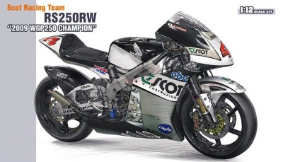 Hasegawa 21501 Мотоцикл SCOT RACING TEAM HONDA RS250RW &quot;2009 WGP250 CHAMPION&quot; 1/12