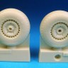 Barracuda Studios BCR32066 Messerschmitt Me-262 Main, Ribbed Hub Nosewheels. (designed to be used with Revell nd Trumpeter kits) 1/32