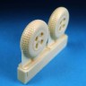 Barracuda Studios BCR48151 British 4-Slot 32' Mainwheels - Block Tread 1/48
