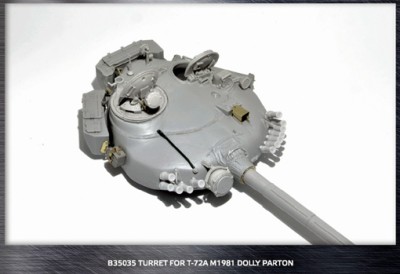 Miniarm 35035 T-72A(М1) 1982 г., башня &quot;Dolly Parton&quot; 1/35
