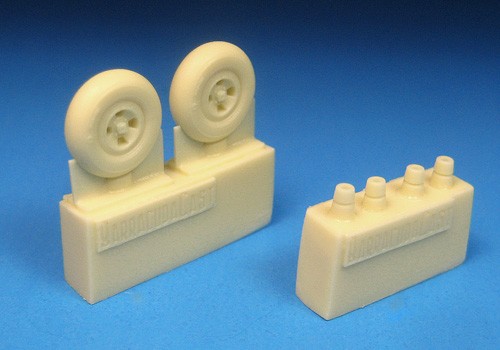 Barracuda Studios BCR72315 Supermarine Spitfire 4-slot wheels smooth tyre 1/72
