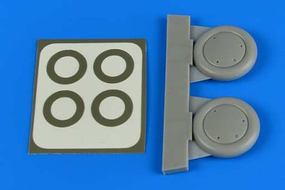 Aires 4717 Gloster Gladiator wheels &amp; paint masks (RDN) 1/48