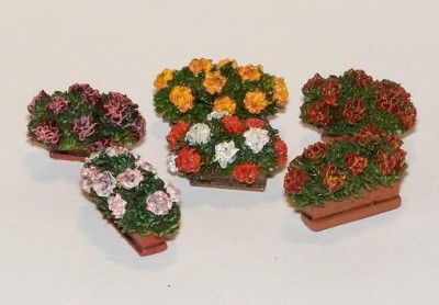 Plus model 377 Flowers in boxes 1:35