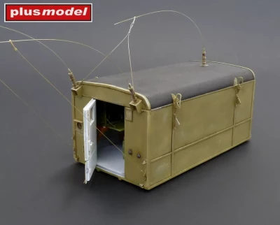Plusmodel M-553 US radio container HO-17 1/35