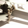 Copper State Models F48-005 German aerodrome personnel bomb loading 1/48
