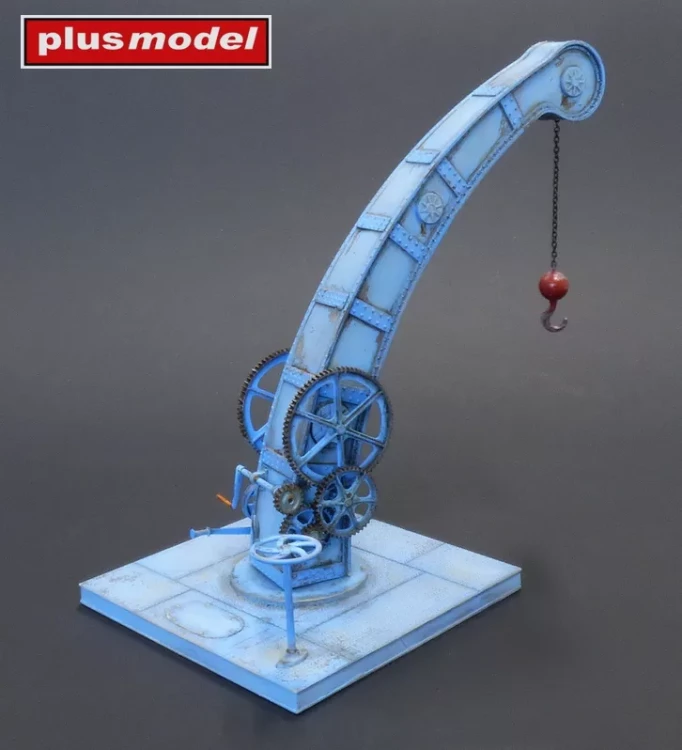 Plusmodel M-573 Hand operated port crane 1/35