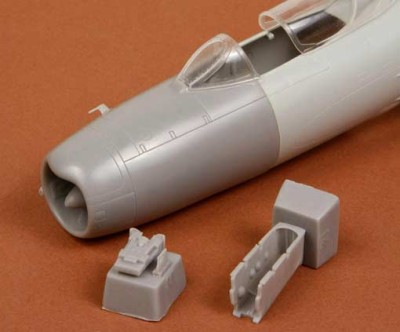 Sbs Model 48034 Mig-19 PM correct nose 1/48