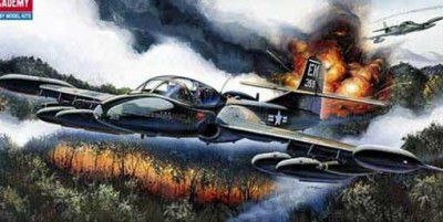 Academy 12461 Самолёт A-37B Dragon Fly 1/72