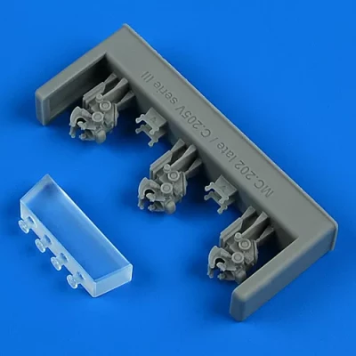 Quickboost 32348 MC.202 late &amp; C.205V serie III gunsight (ITA) 1/32