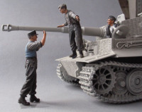5,45-Ф087 "Германский танковый экипаж при погрузке танка на ЖД платформу" (3)