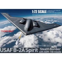 Modelcollect UA72214 Американский бомбардировщик B-2A «Spirit Stealth» c ракетами AGM-158 1/72