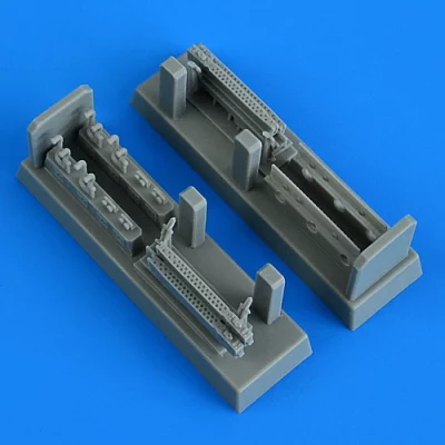 QuickBoost QB49065 Mil Mi-8MT/Mi-17 loaded ASO-2V fl.dispensers 1/48