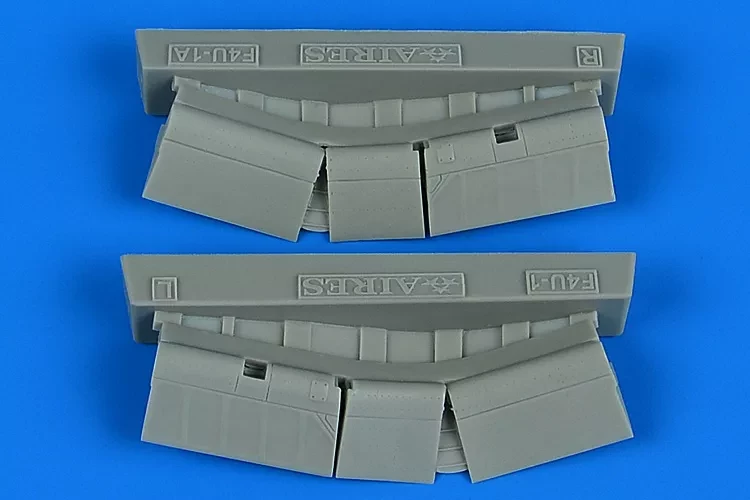 Aires 7383 F4U-1A Corsair flaps (TAM) 1/72