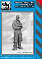 Black Dog F32169 German fighter pilot and dog WWII 1/32