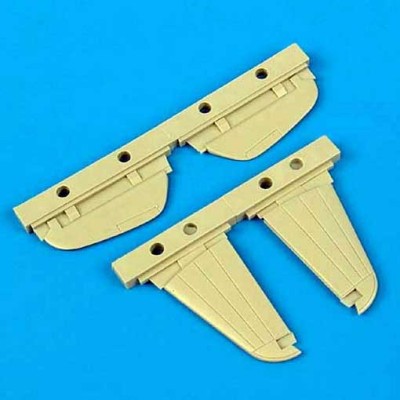 QuickBoost QB72403 P-40B/C stabilizer 1/72