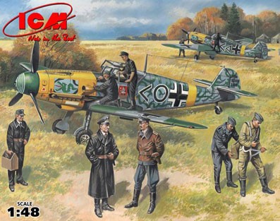 ICM 48803 Bf-109F-2 с пилотами и техниками 1/48