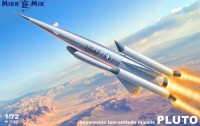 MikroMir 72-032 "Pluto" super-sonic missile 1/72